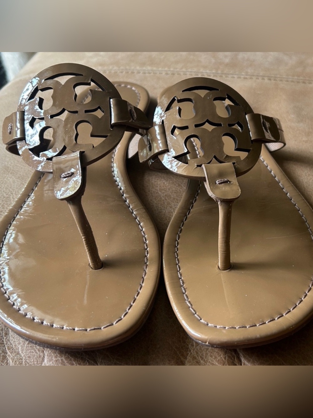 Tory Burch Miller Sandals patent leather - Picture 4 of 5